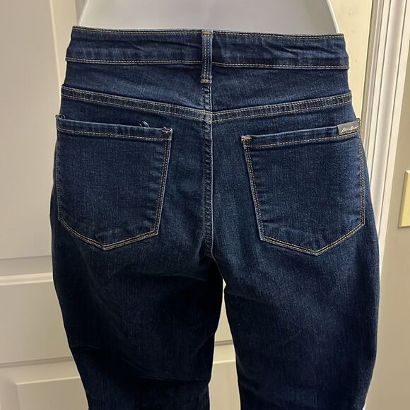 Eddie Bauer Dark Wash Curvy Bootcut 5-Pocket Tan Contrast Stitching Jeans-Size 8 - Picture 9 of 16